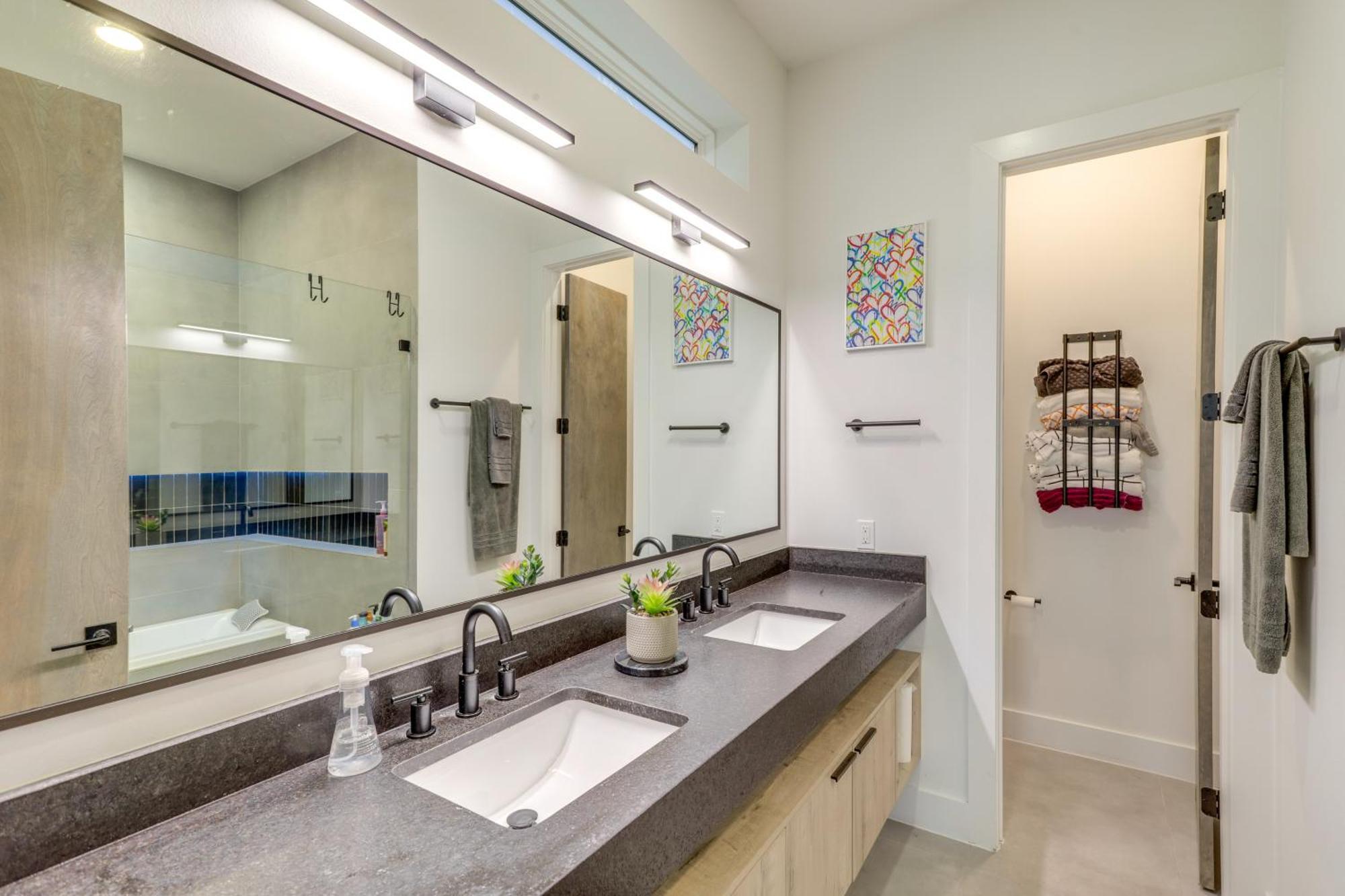 3 Mi To Dtwn Modern Townhome With Yard In Houston Kültér fotó