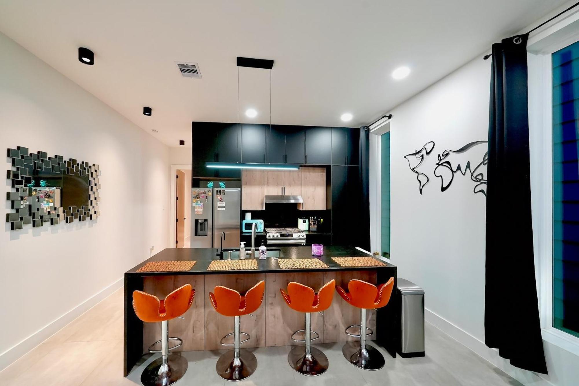 3 Mi To Dtwn Modern Townhome With Yard In Houston Kültér fotó